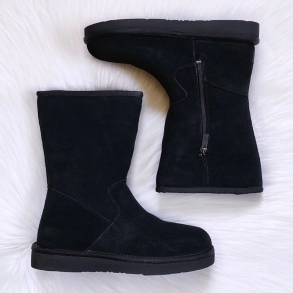 Like New UGG Black Winter Boots with Side Zip